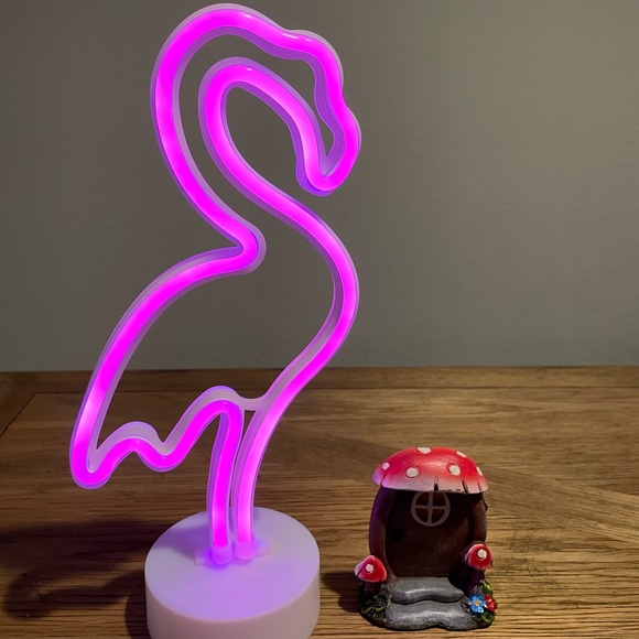 Indoor and Outdoor Flamingo Lamp and String Lights - Picture 11 of 11